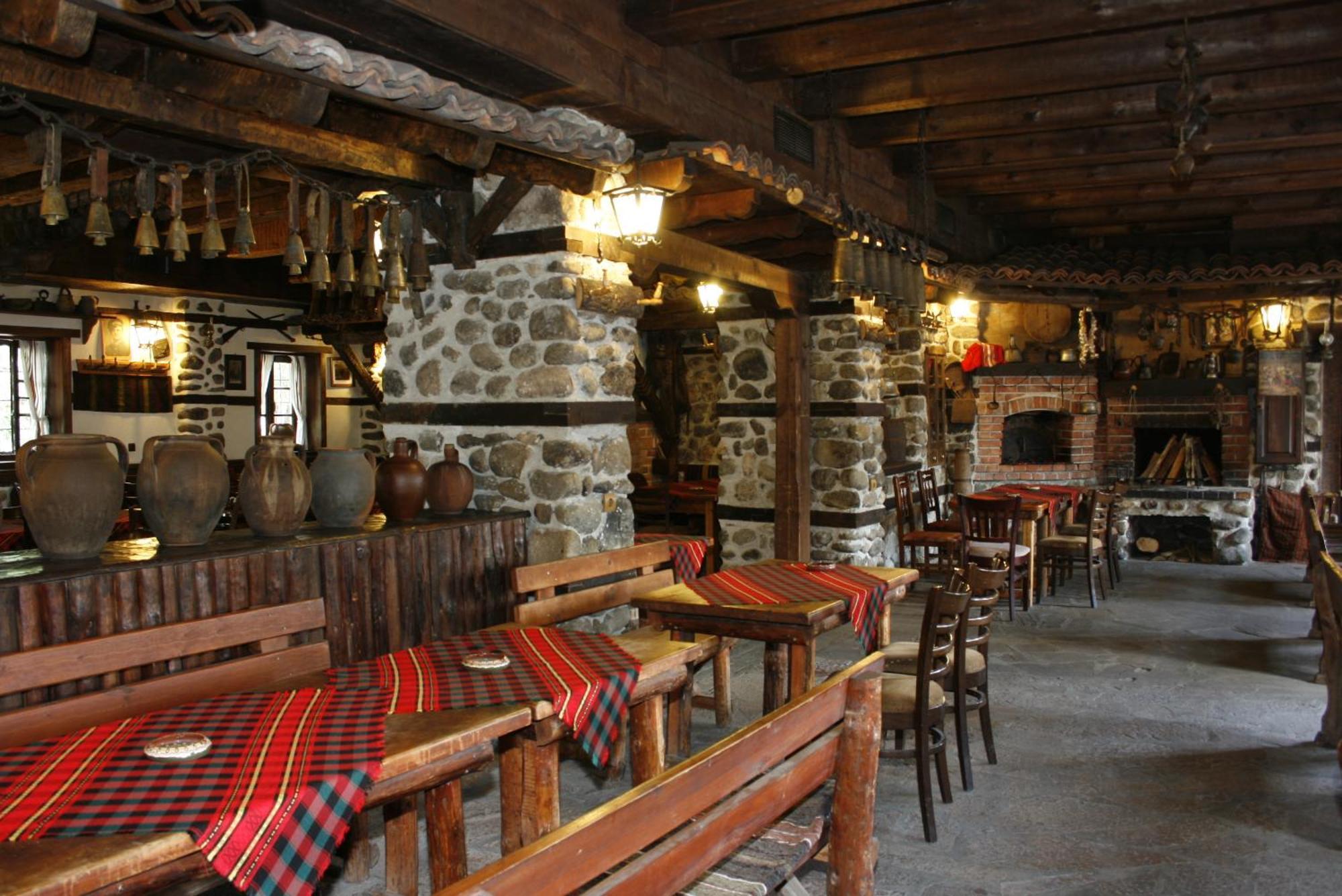 Family Hotel Makedonska Kruchma Dobrinischte Exterior foto